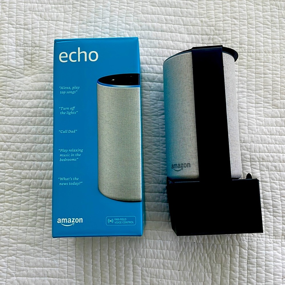Amazon Echo (2nd Generation)